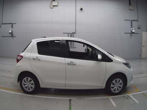 2020 Toyota Vitz KSP130[2]