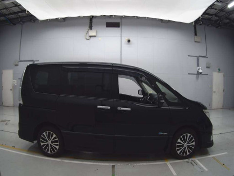 2014 Nissan Serena HFC26[2]