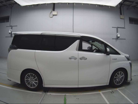 2019 Toyota Vellfire Hybrid AYH30W[2]