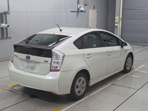 2010 Toyota Prius ZVW30[1]