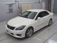 2012 Toyota Crown