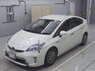 2014 Toyota Prius PHV