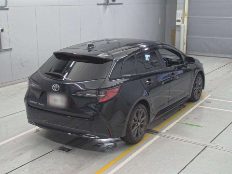 2020 Toyota Corolla Touring Wagon ZRE212W[1]