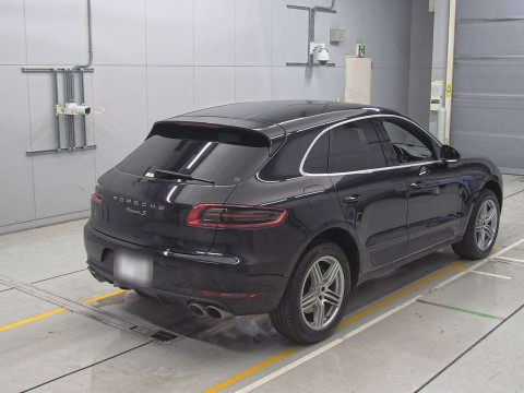 2015 Porsche Macan 95BCTM[1]