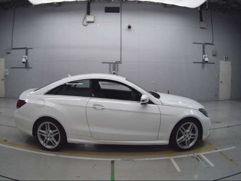 2013 Mercedes Benz E-Class 207359[2]