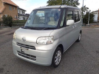 2010 Daihatsu Tanto