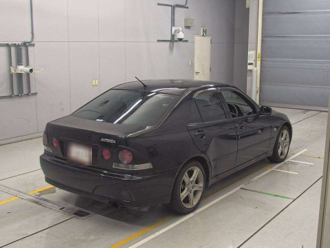 2000 Toyota Altezza SXE10[1]