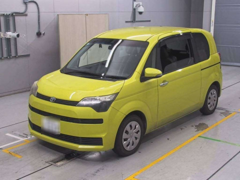 2013 Toyota Spade NCP141[0]