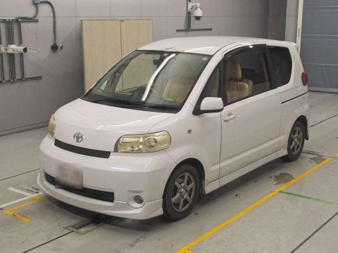 2005 Toyota Porte NNP10[0]