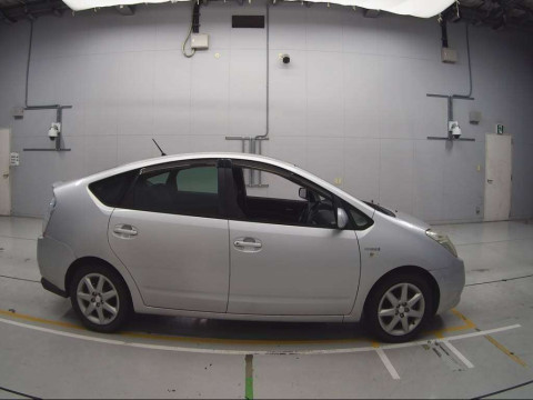 2006 Toyota Prius NHW20[2]