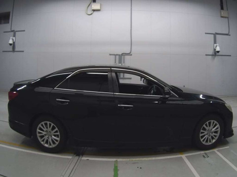 2013 Toyota Mark X GRX130[2]