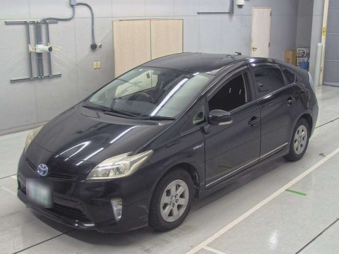 2013 Toyota Prius ZVW30[0]