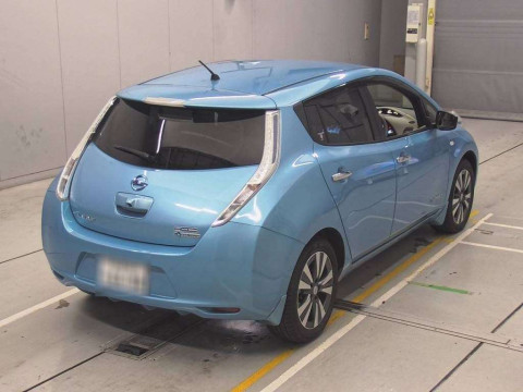 2017 Nissan Leaf AZE0[1]