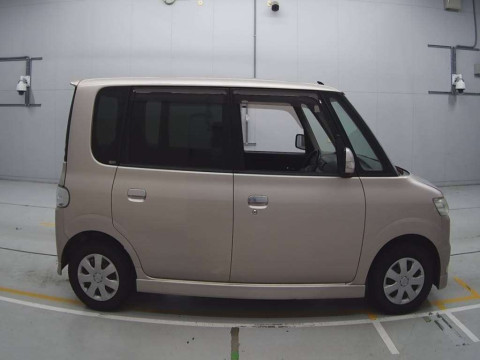 2007 Daihatsu Tanto L350S[2]