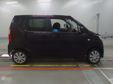 2013 Suzuki Wagon R MH34S[2]