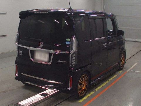 2017 Honda N-BOX CUSTOM JF3[1]