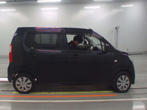 2014 Suzuki Wagon R MH34S[2]