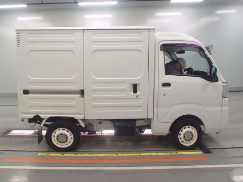 2019 Subaru Sambar Truck S510J[2]