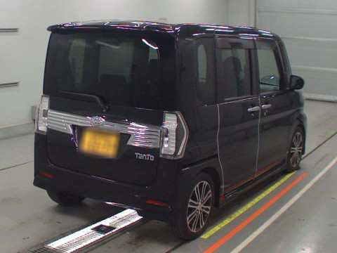 2018 Daihatsu Tanto Custom LA600S[1]