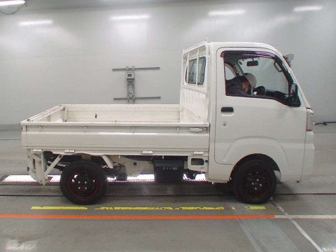 2015 Daihatsu Hijet Truck S510P[2]