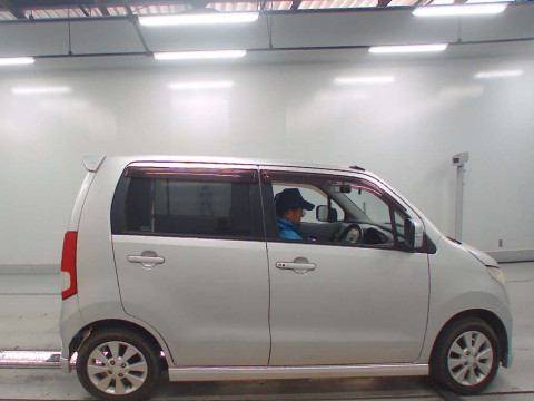 2010 Suzuki Wagon R MH23S[2]