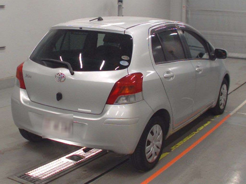 2010 Toyota Vitz SCP90[1]