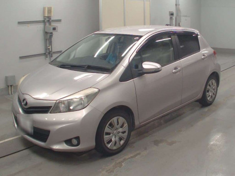 2012 Toyota Vitz NSP130[0]