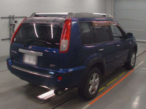 2004 Nissan X-Trail PNT30[1]