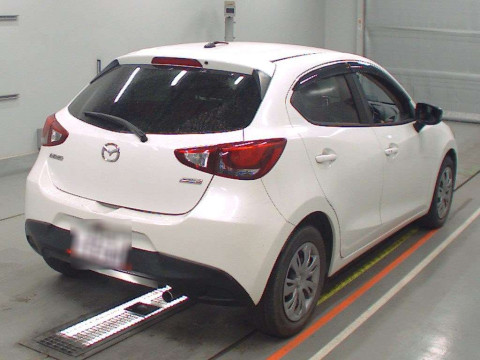 2015 Mazda Demio DJ5FS[1]