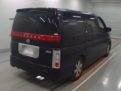 2003 Nissan Elgrand E51[1]