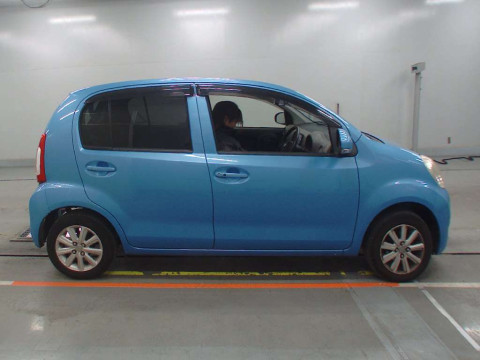 2014 Daihatsu Boon M600S[2]