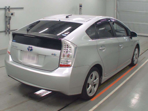 2009 Toyota Prius ZVW30[1]