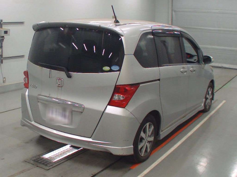 2010 Honda Freed GB3[1]