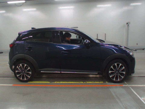 2019 Mazda CX-3 DK8FW[2]