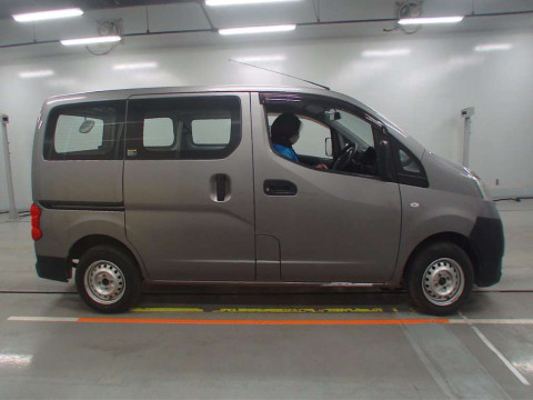 2015 Nissan NV200 Vanette VM20[2]