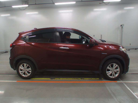 2014 Honda VEZEL RU3[2]