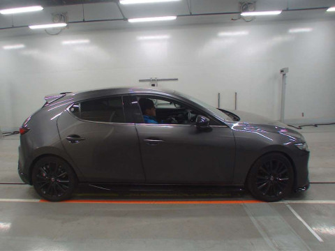 2020 Mazda Mazda3 Fastback BPEP[2]