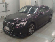 2013 Toyota Crown