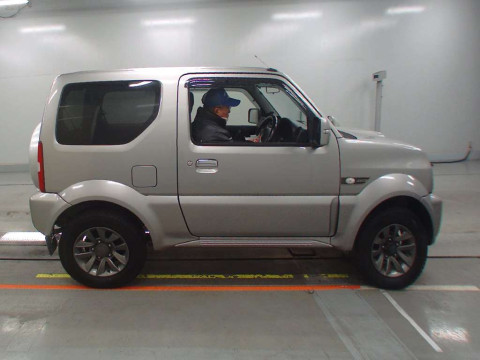 2015 Suzuki Jimny Sierra JB43W[2]