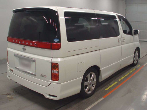 2010 Nissan Elgrand ME51[1]