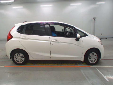 2014 Honda Fit GK3[2]