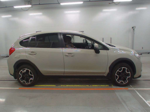 2014 Subaru XV GP7[2]