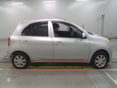 2012 Nissan March K13[2]