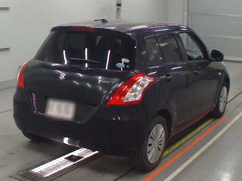 2016 Suzuki Swift ZC72S[1]