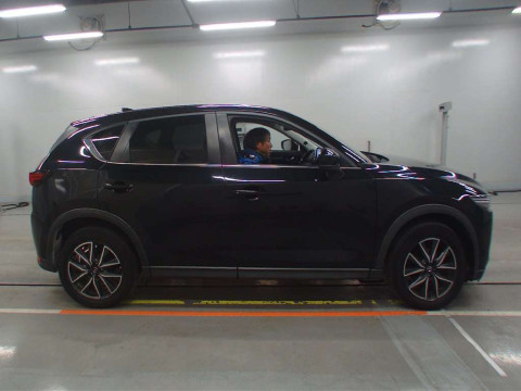 2017 Mazda CX-5 KF5P[2]