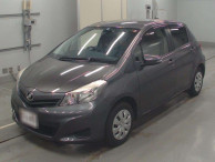 2013 Toyota Vitz