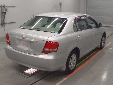 2010 Toyota Corolla Axio NZE141[1]