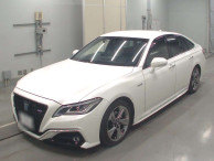 2018 Toyota Crown Hybrid