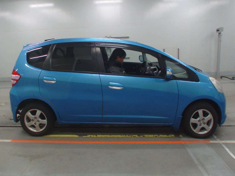 2009 Honda Fit GE6[2]