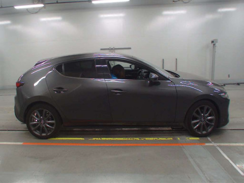 2019 Mazda Mazda3 Fastback BP8P[2]